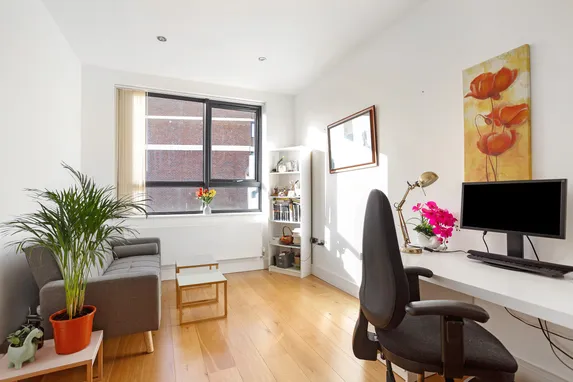 Burrell Road, Haywards Heath, RH16