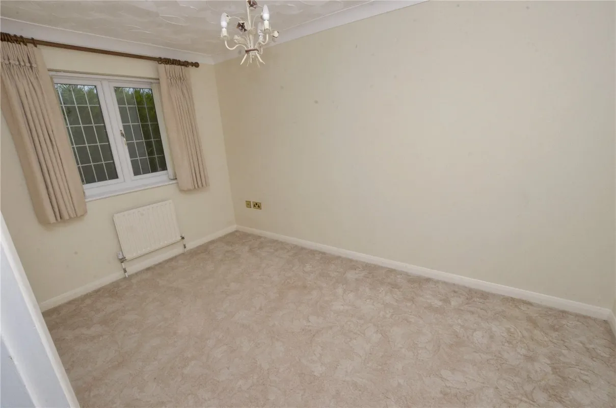 Oakhurst Road, West Moors, Ferndown, Dorset, BH22