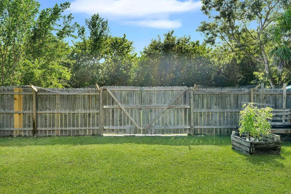 30246 Watson Blvd, Big Pine, FL 33043