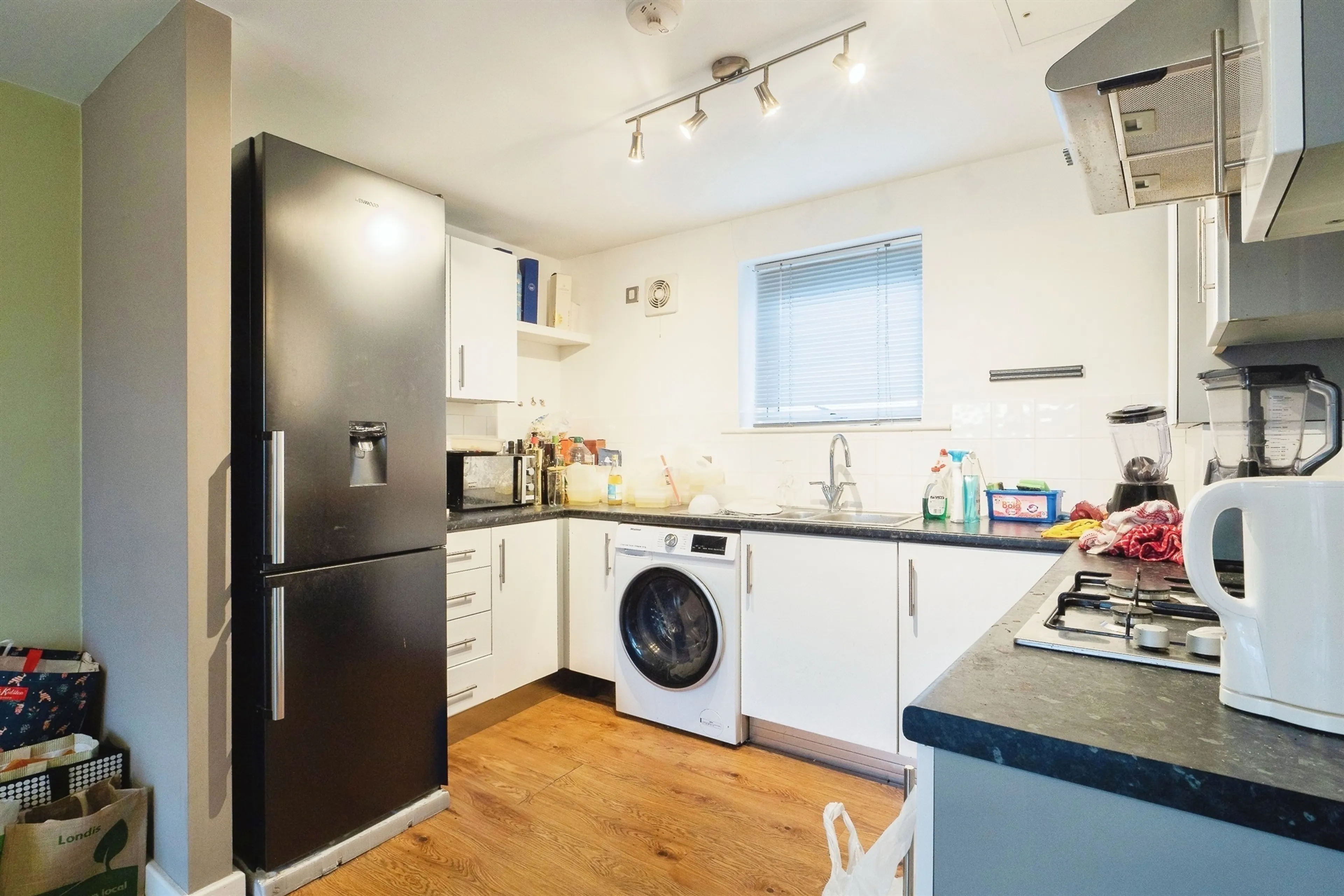 Property at Sandhills Avenue, Hamilton, Leicester