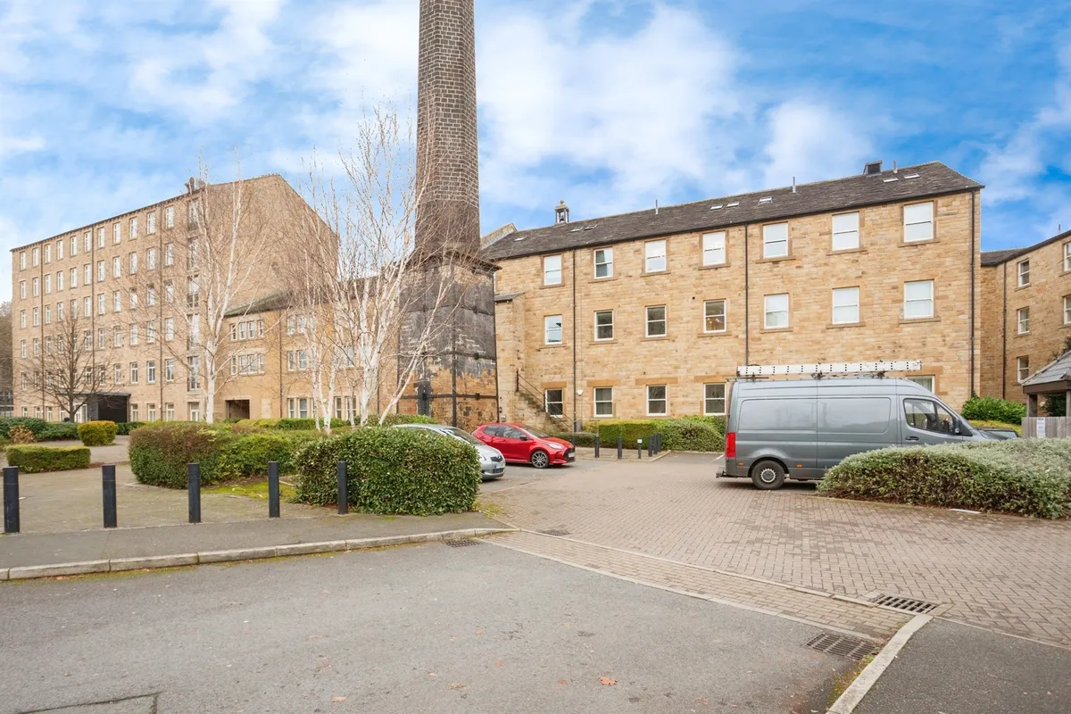 Textile Street, Dewsbury