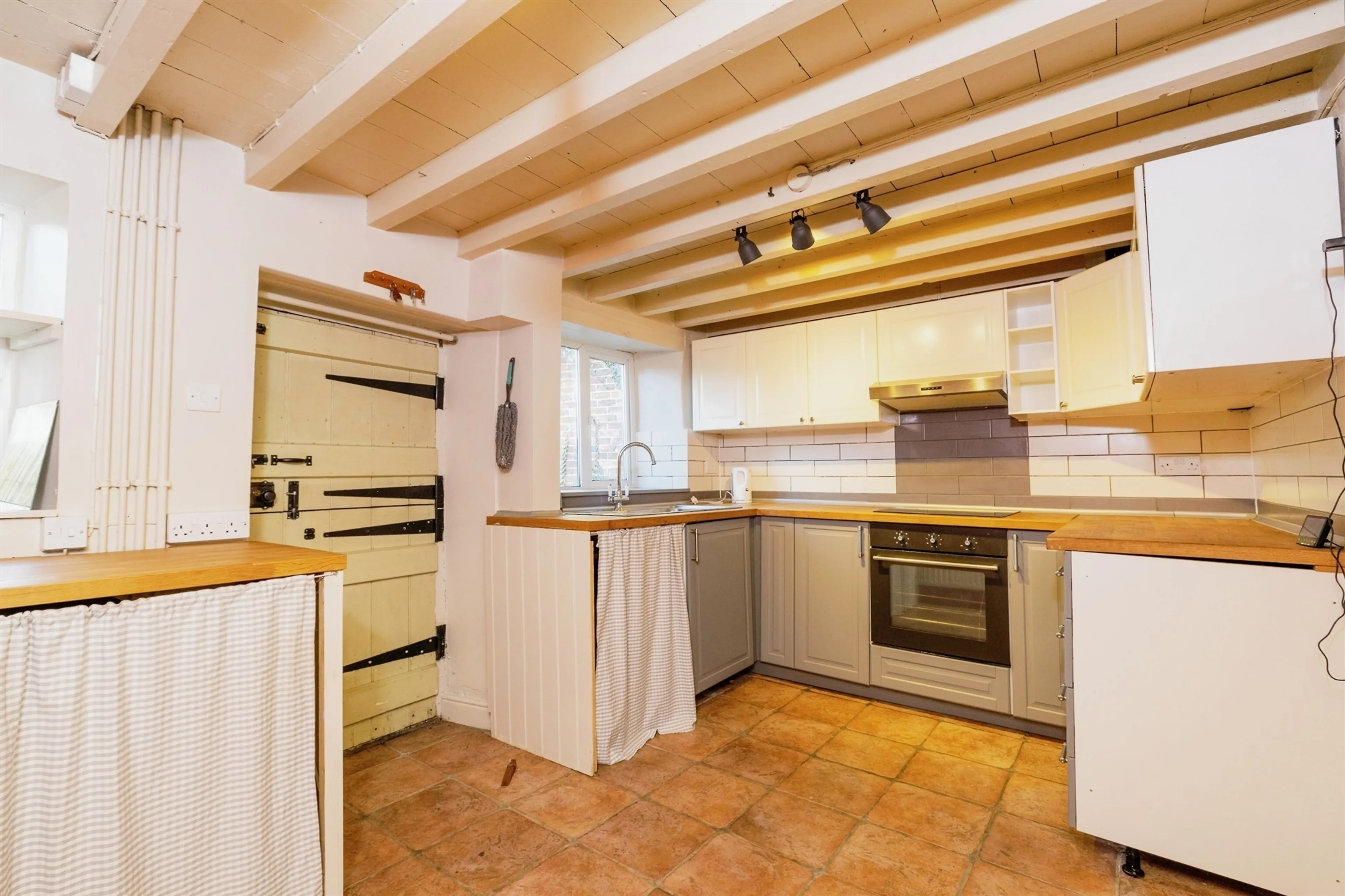 Property at High Street, Leadenham, Lincoln