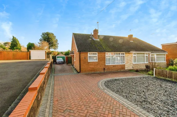 Braeside Way, Walsall, West Midlands,...