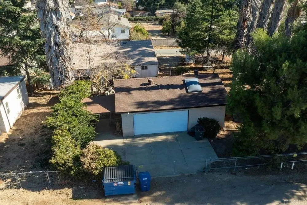 1347 Hillcrest Dr, Alpine, CA 91901