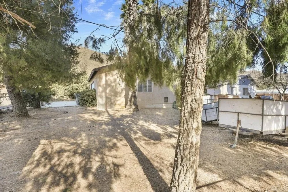1347 Hillcrest Dr, Alpine, CA 91901