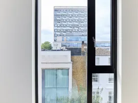 Pembridge Gardens, London thumb 3