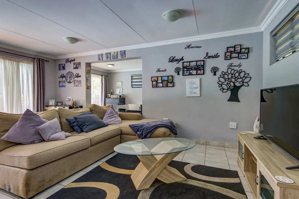 South Africa, Gauteng, Kensington, Northumberland Road, 76