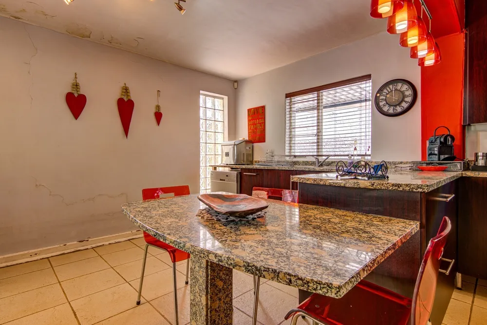 South Africa, Gauteng, Kensington, Northumberland Road, 76