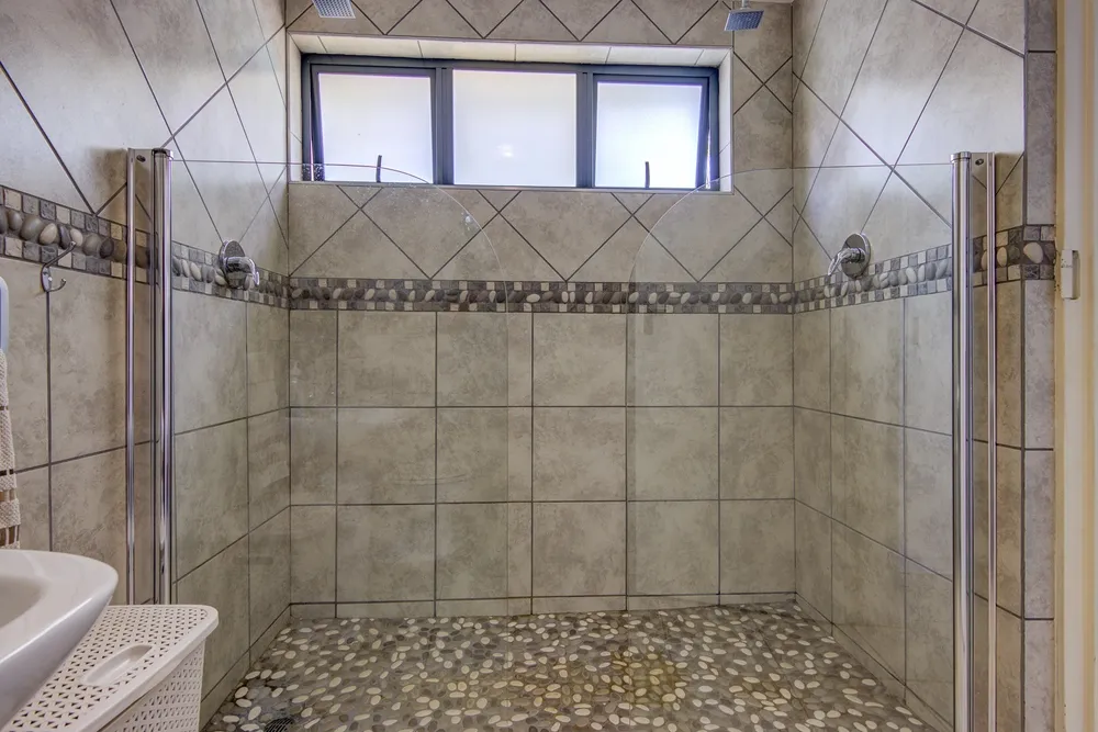 South Africa, Gauteng, Kensington, Northumberland Road, 76