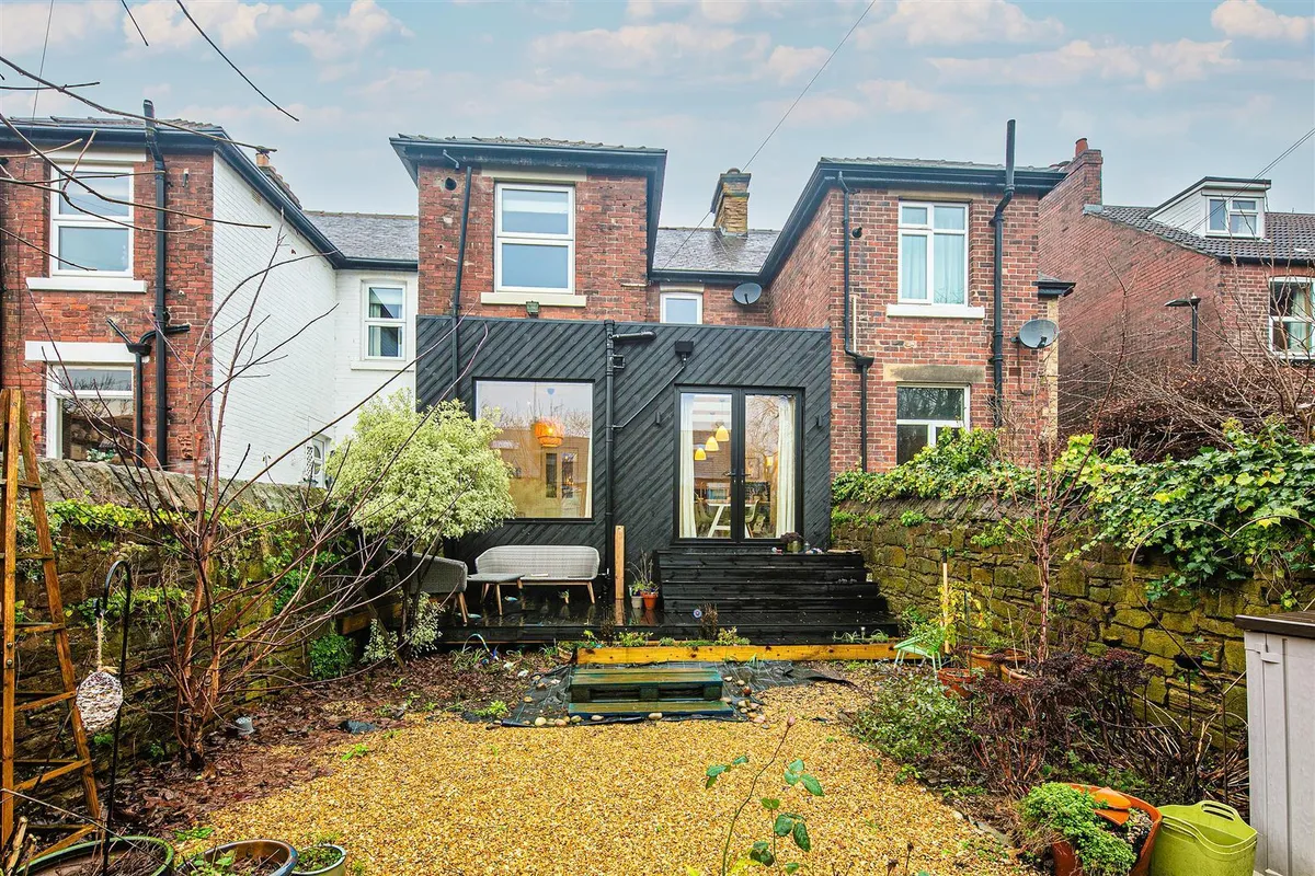 943 Abbeydale Road, Millhouses, S7 2QD