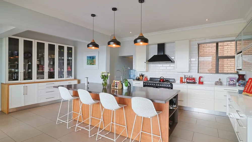 South Africa, Gauteng, Featherbrooke Estate, Crow's Nest, 1240