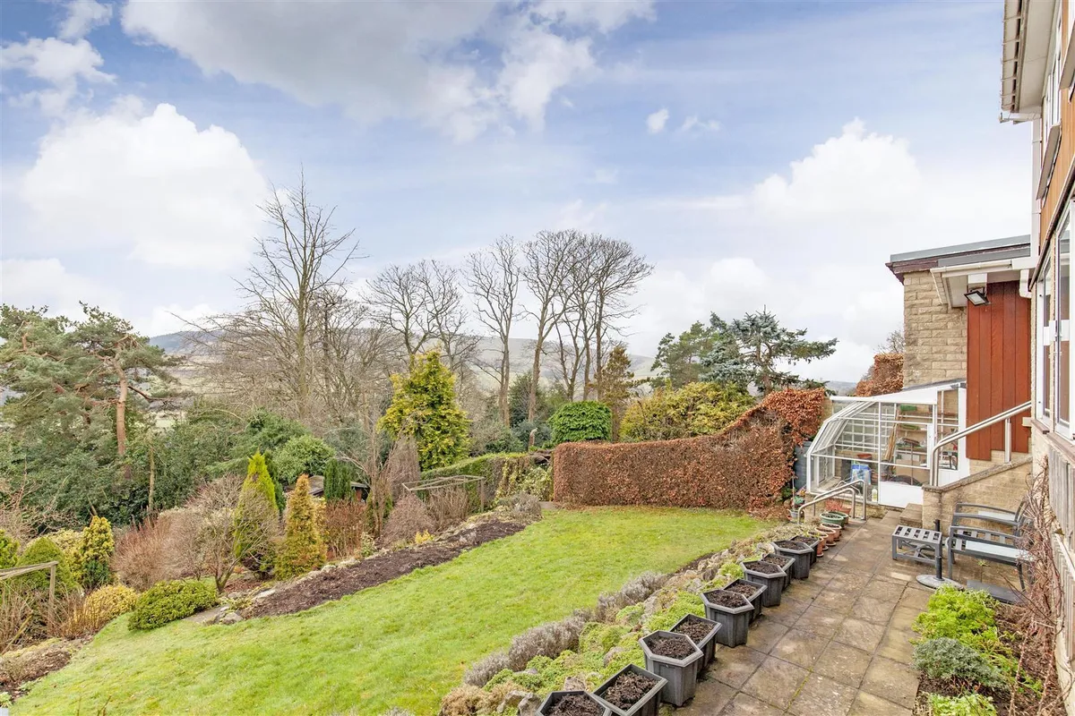 Derwent Lane, Hathersage, Hope Valley