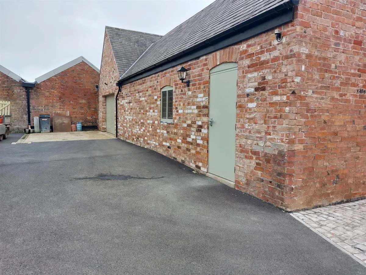 Unit 16 Beeby's Yard Burton Street, Melton Mowbray, LE13 1AE