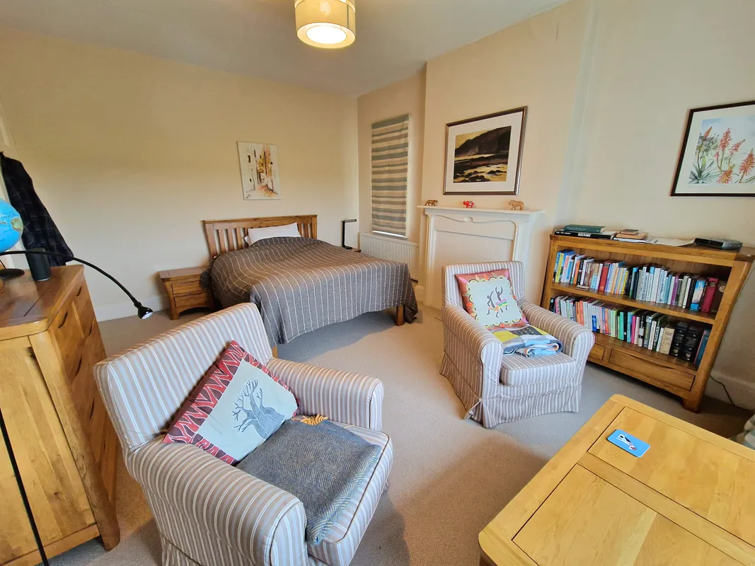WEST DRIVE, PORTHCAWL, CF36 3HS