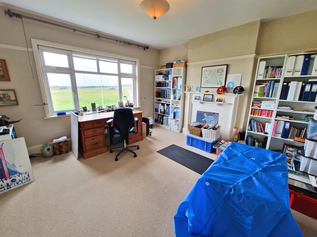 WEST DRIVE, PORTHCAWL, CF36 3HS