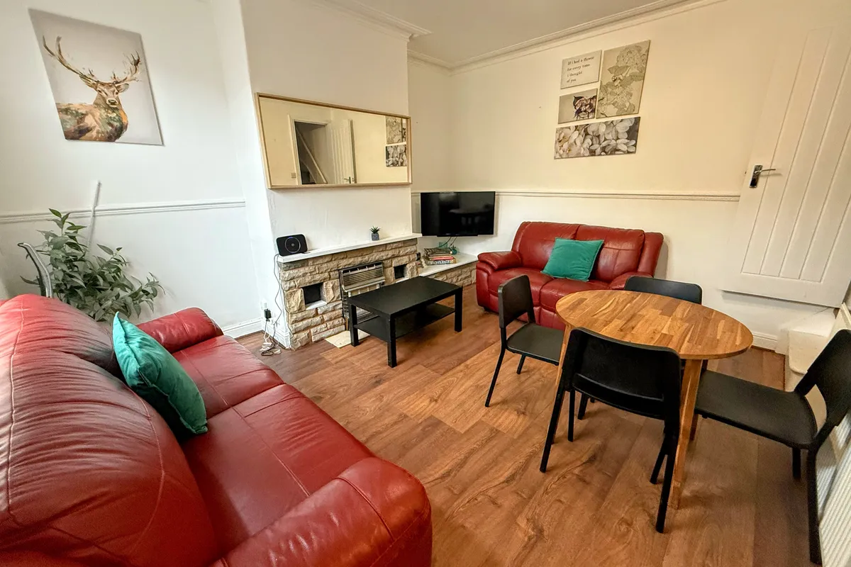 Brownhill Crescent, LEEDS