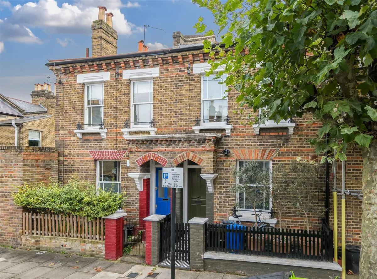 Huxley Street, London, W10