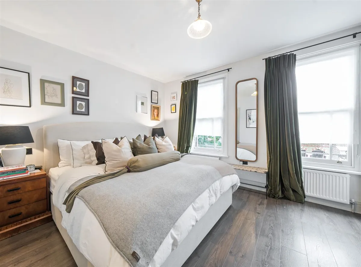 Huxley Street, London, W10