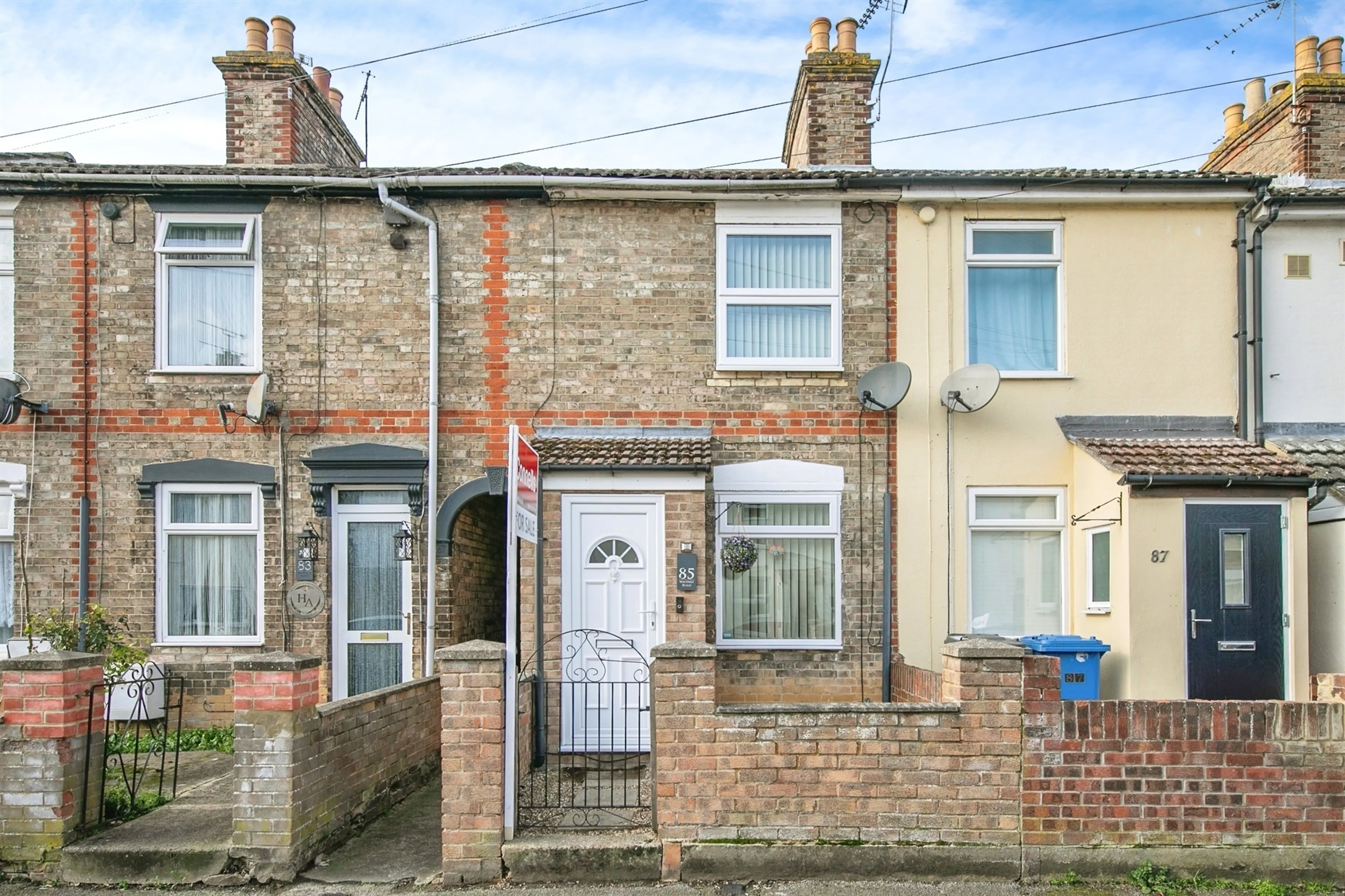Property photo 0
