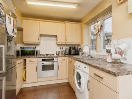 Bronte Court, Pontefract thumb 2