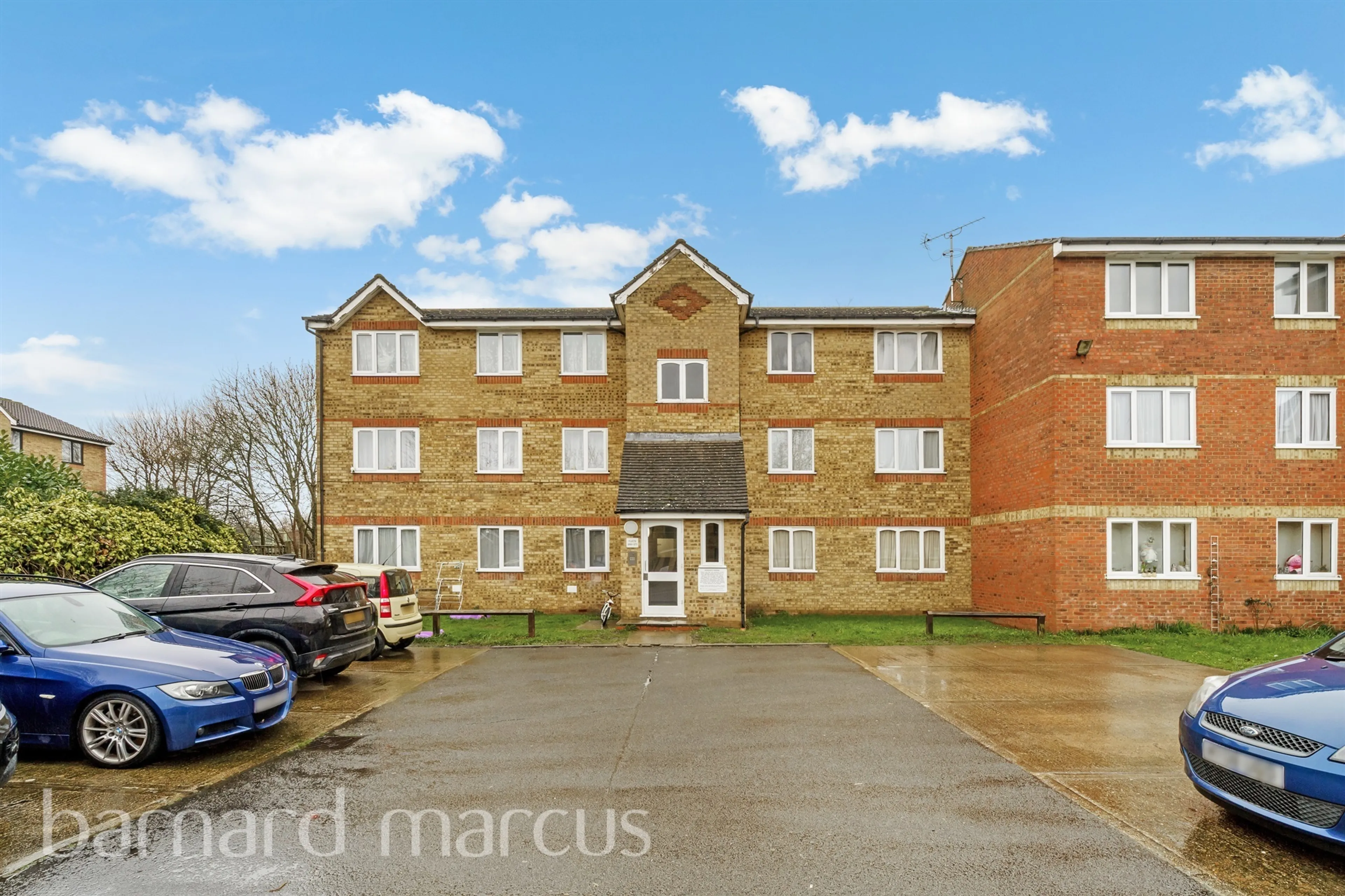 Property at Redford Close, Feltham