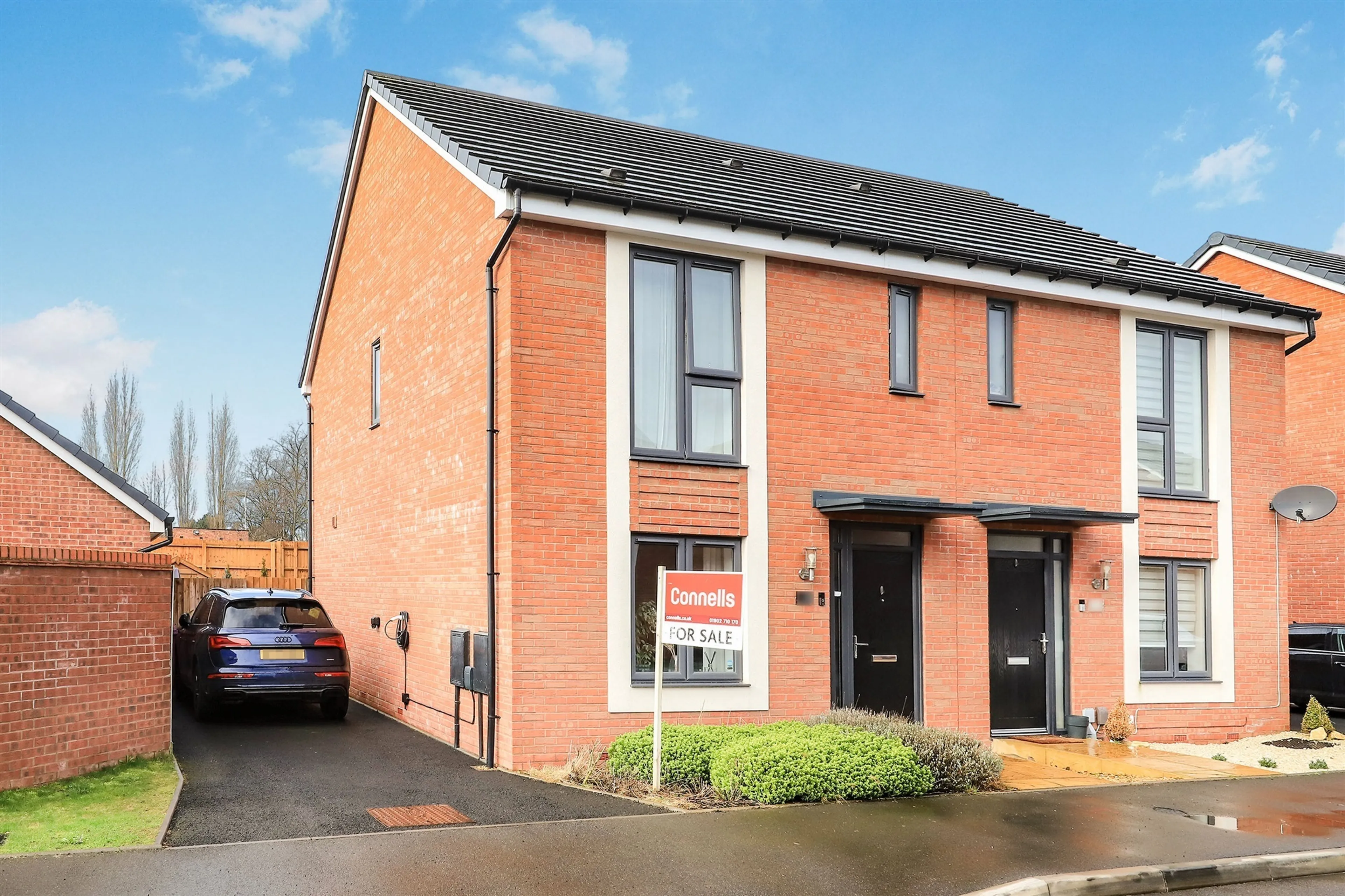 Property photo 0