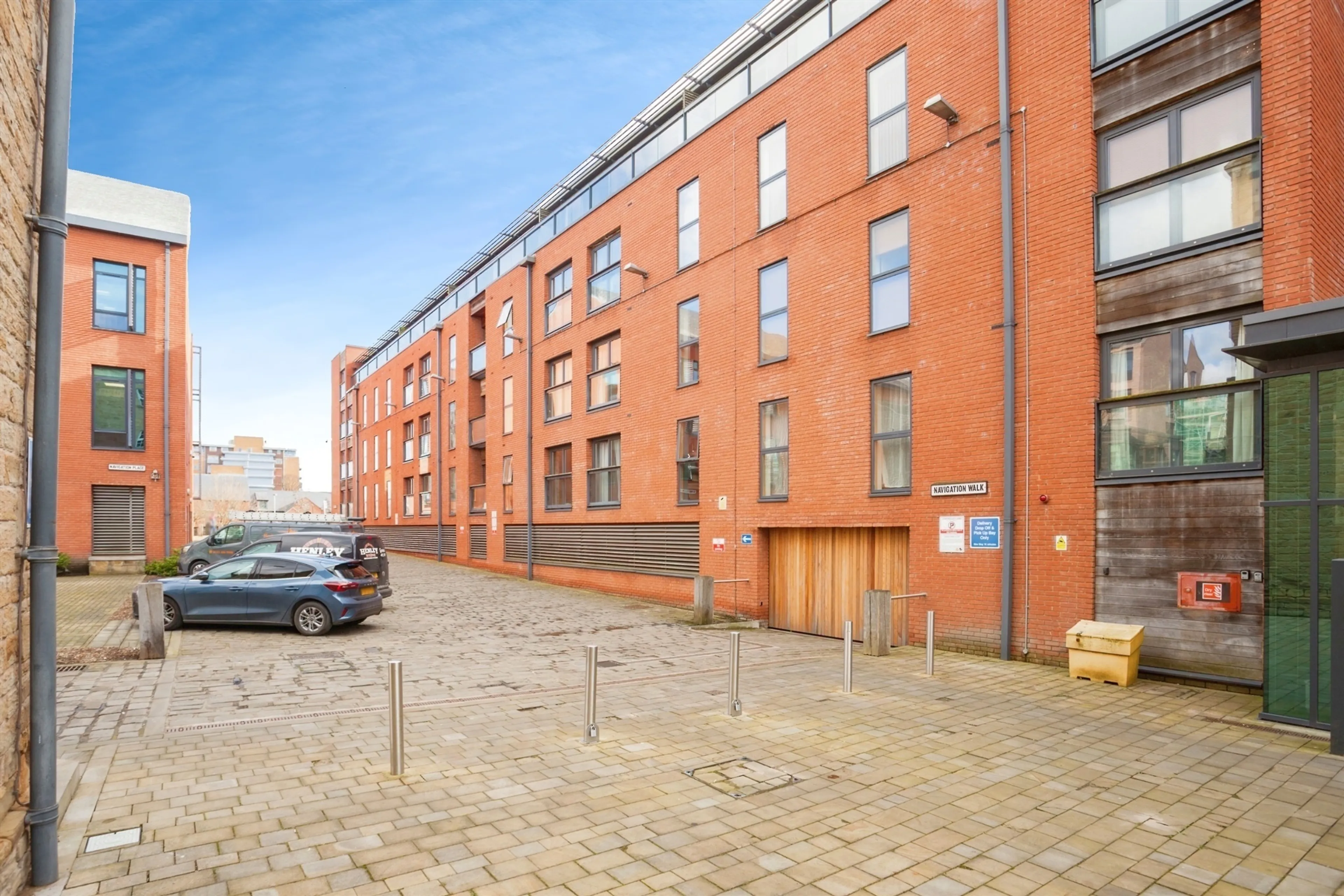 Property at Navigation Walk, Wakefield
