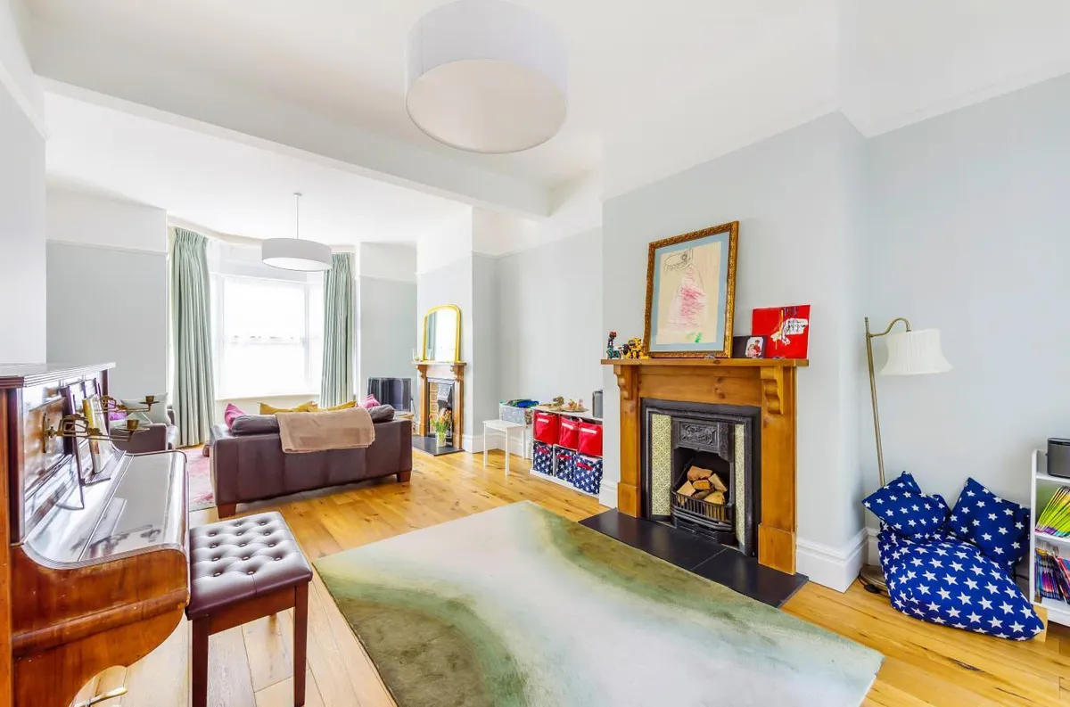 Gratton Terrace, London, NW2