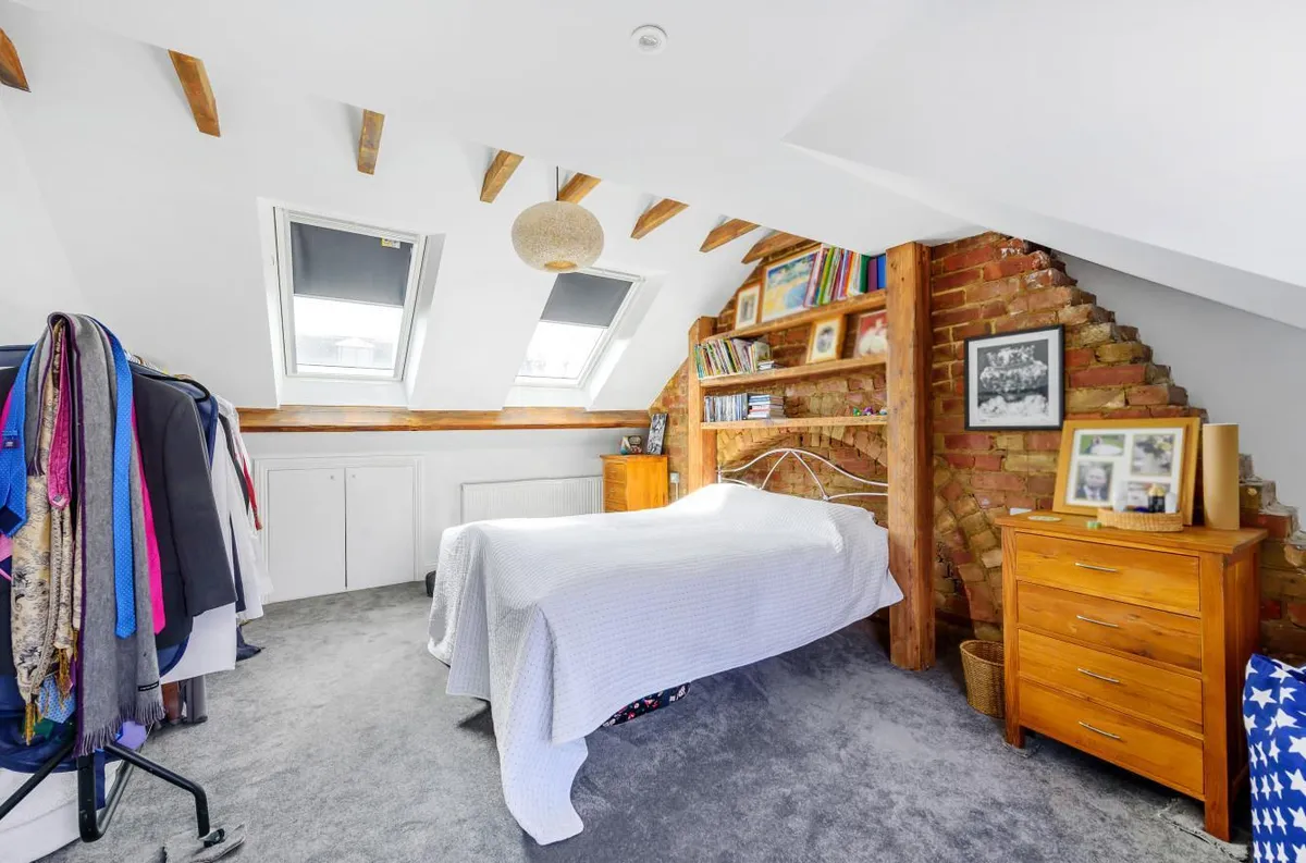 Gratton Terrace, London, NW2