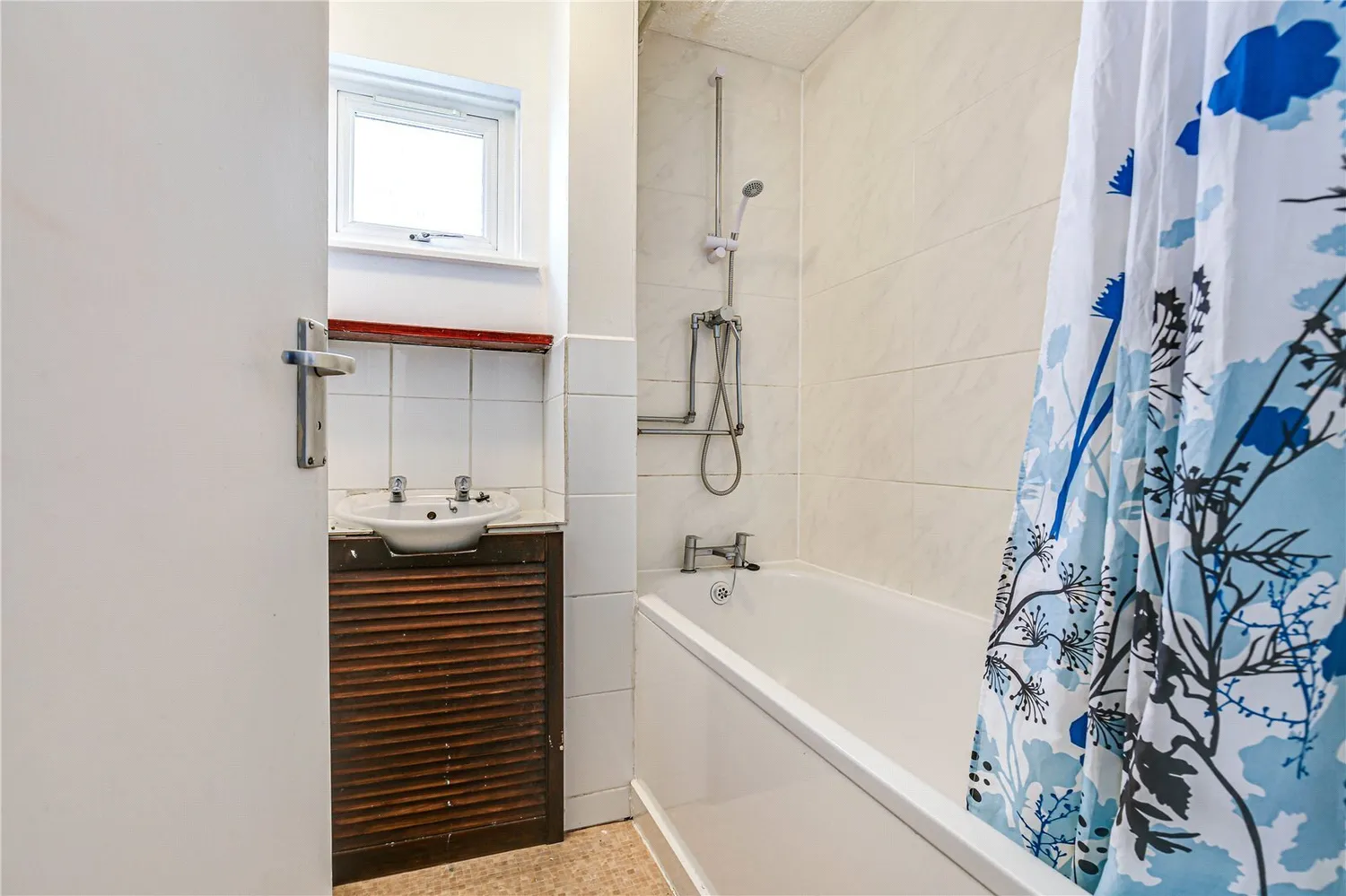 Oakshaw, Oxted, RH8 photo 6