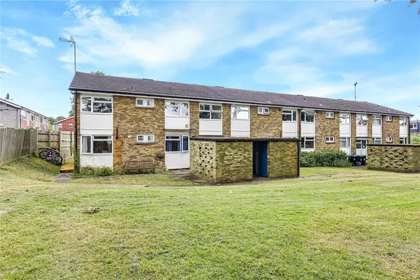 Oakshaw, Oxted, RH8 photo 9