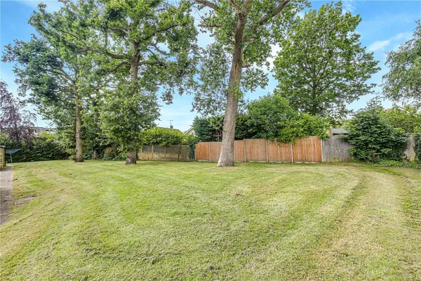 Oakshaw, Oxted, RH8 photo 10