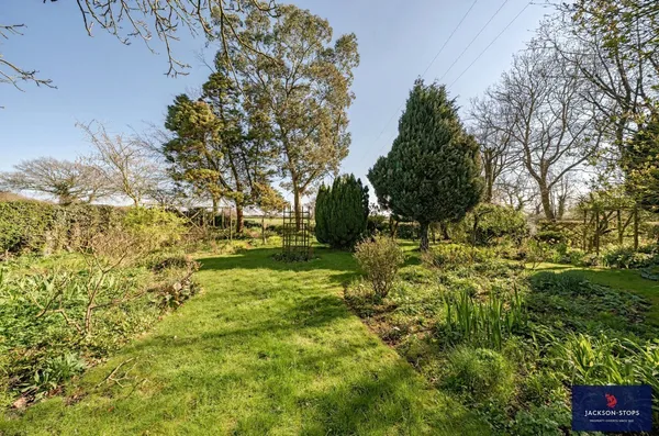 Bradley Road, Kirtling, CB8 photo 3