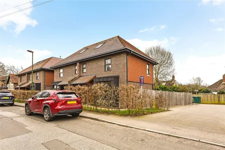 Sunte Avenue, Lindfield, RH16