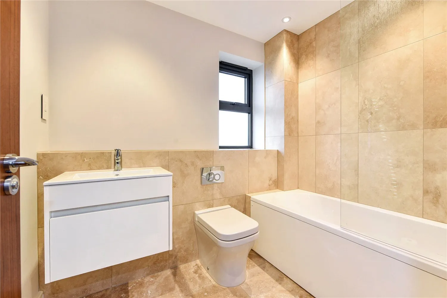 Sunte Avenue, Lindfield, RH16 photo 6