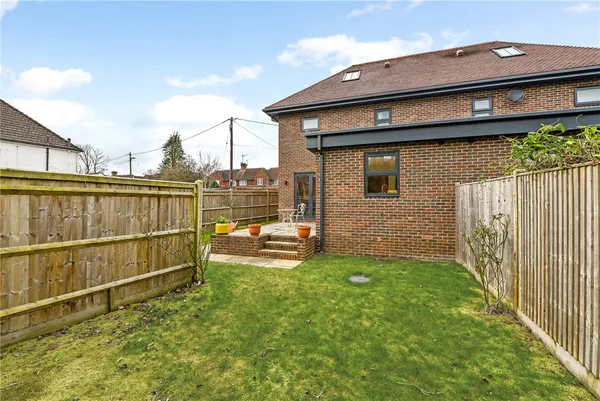 Sunte Avenue, Lindfield, RH16 photo 18