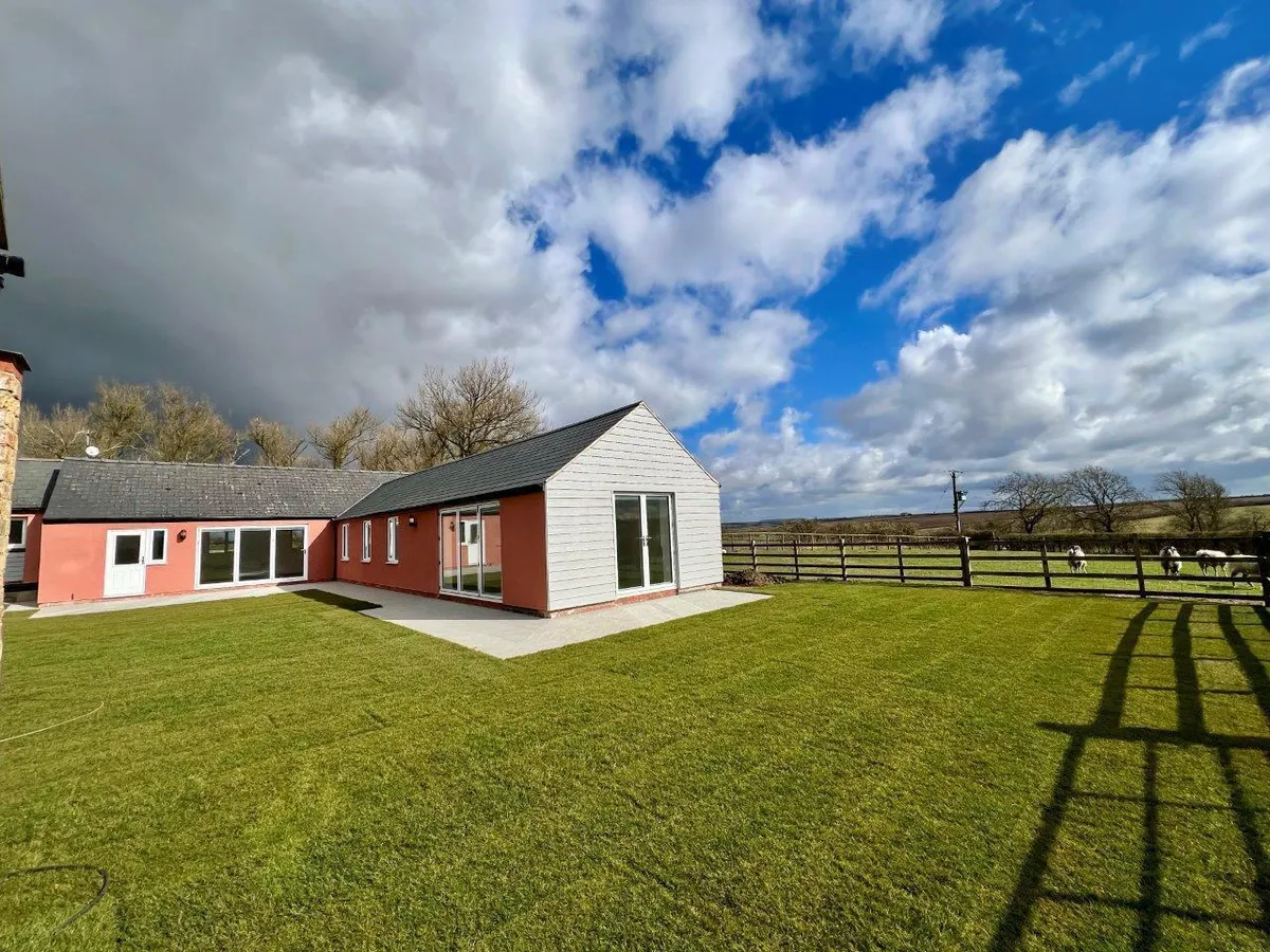 JERICHO LODGE STABLES, LEESTHORPE, MELTON MOWBRAY