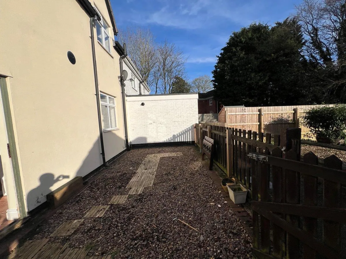 PUMP LANE, ASFORDBY