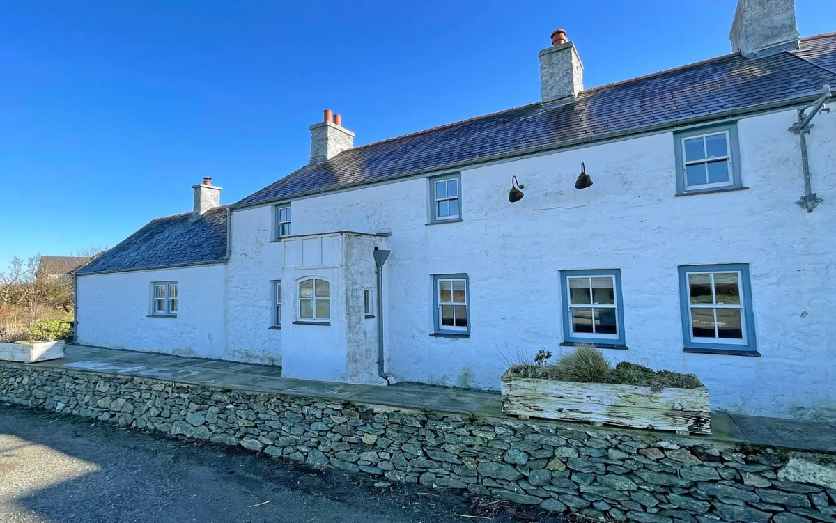 Llanfaethlu, Holyhead, Isle of Anglesey, LL65