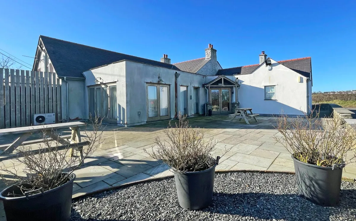 Llanfaethlu, Holyhead, Isle of Anglesey, LL65