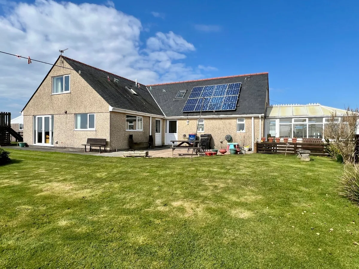 Llanrhyddlad, Holyhead, Isle of Anglesey, LL65