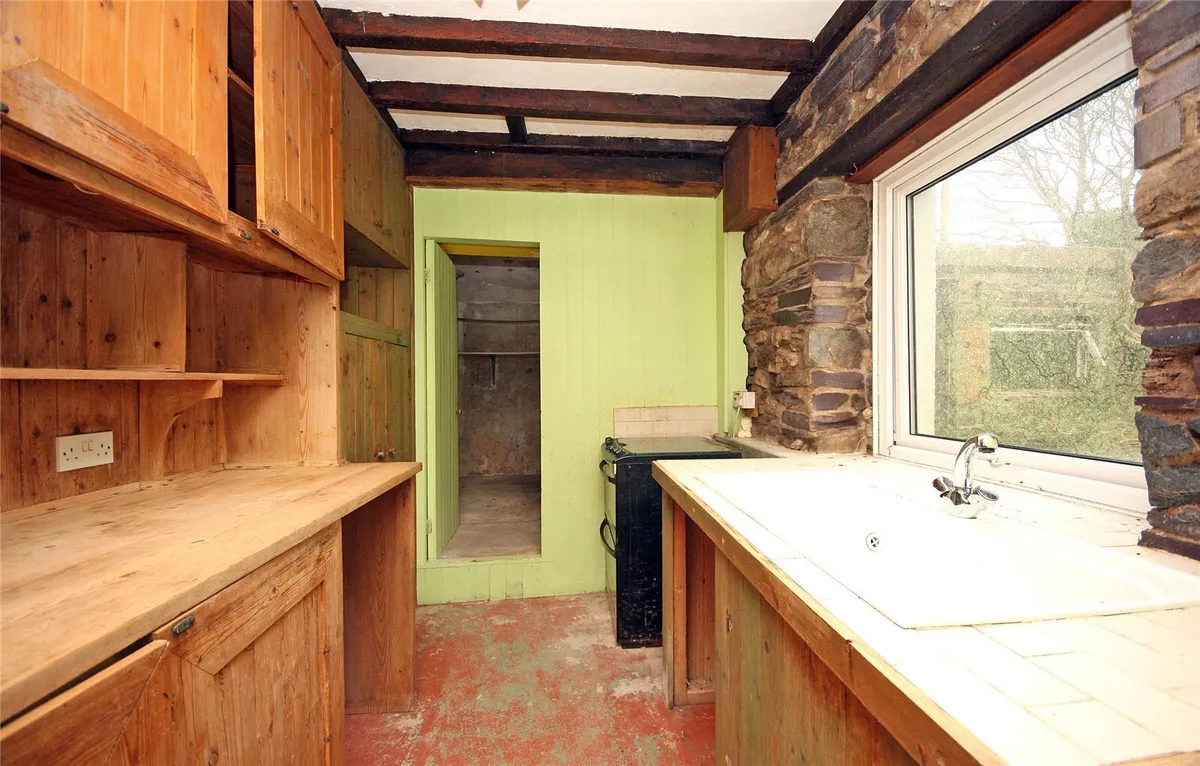 Hyfrydle Road, Talysarn, Caernarfon, Gwynedd, LL54
