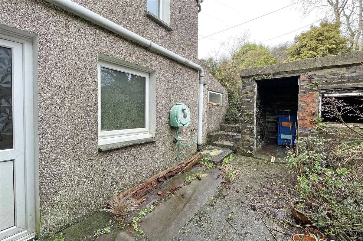 Hyfrydle Road, Talysarn, Caernarfon, Gwynedd, LL54
