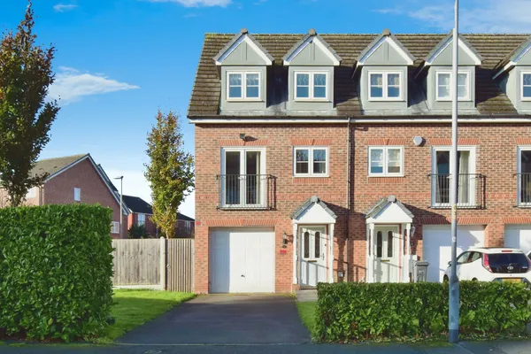 Abbotsleigh Avenue, Manchester, Great...