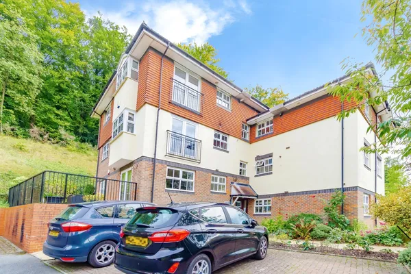 Hazel Way, Chipstead, Coulsdon, Surre...