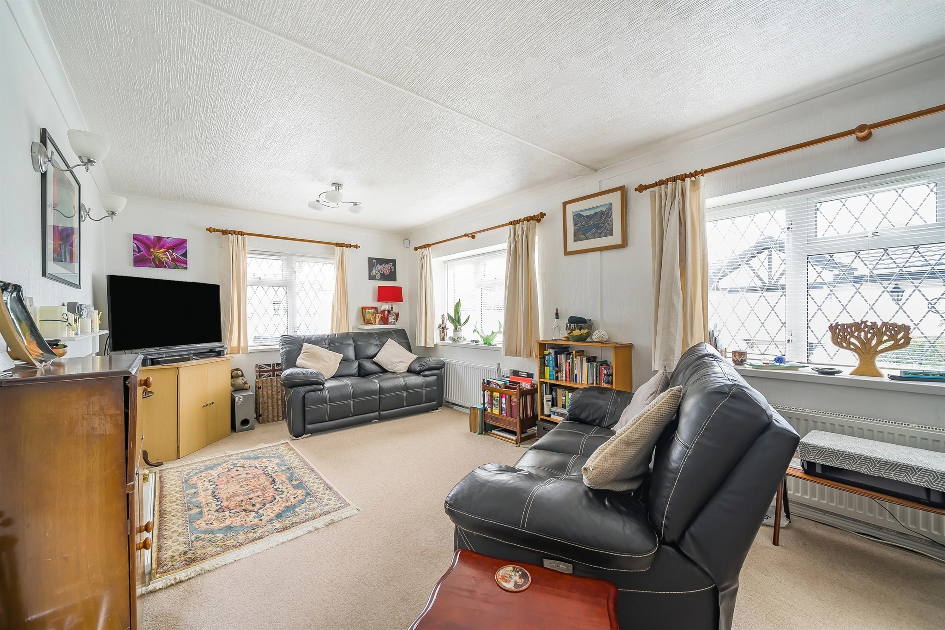 Property at Beech Park, Wigginton, Tring