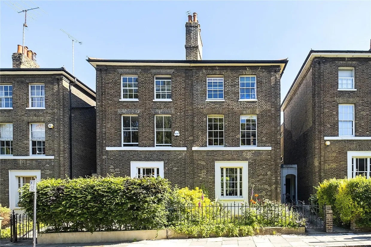 Hyde Vale, London, SE10 photo 1