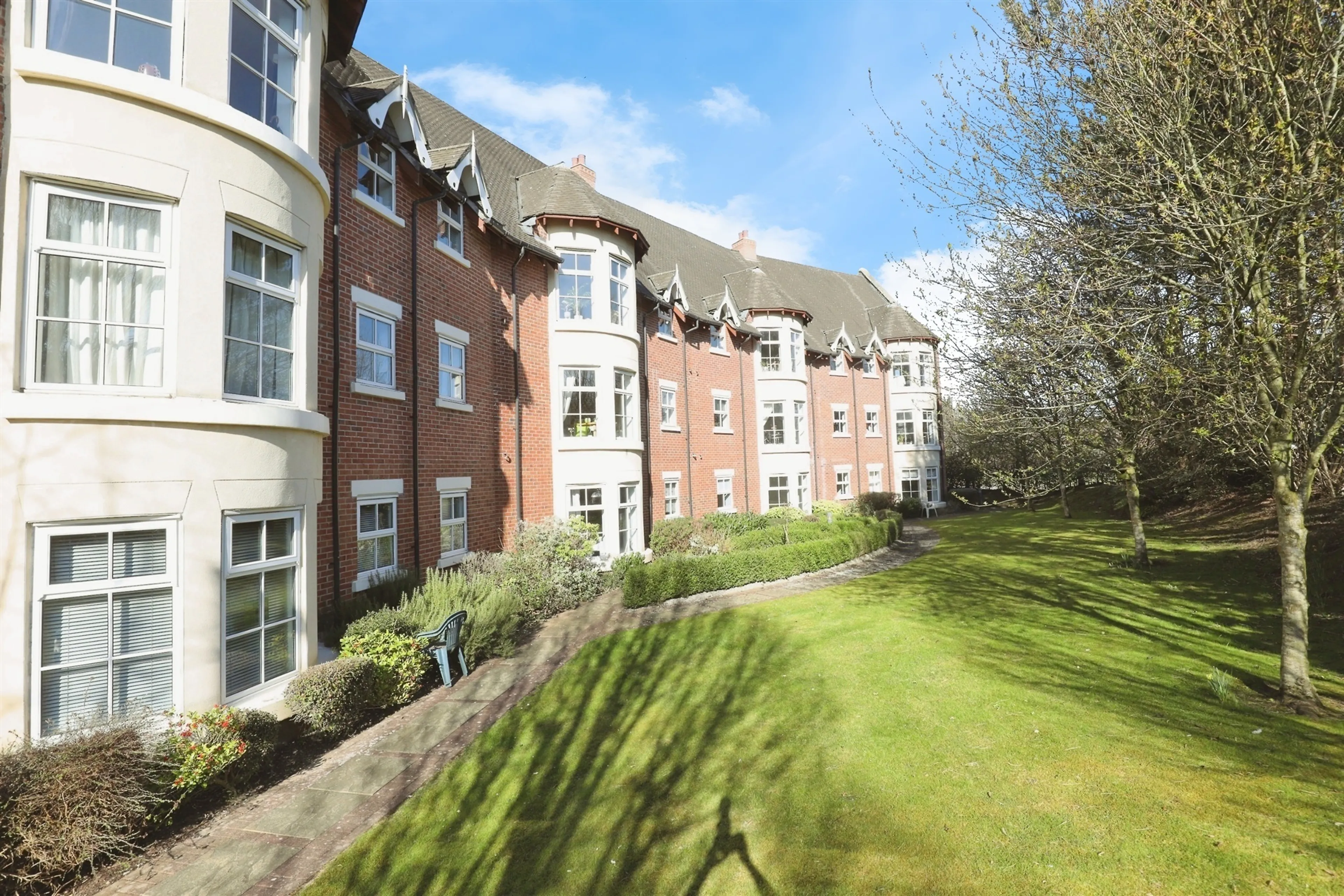 Property at Blakemere Drive, Northwich