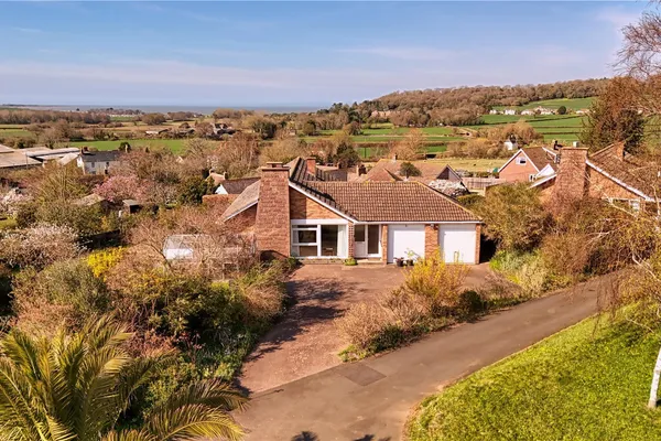 3 Bedroom Property In Manor Park Old Cleeve Minehead Somerset TA24 