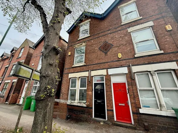 *£102 PPW* Beeston Road, Dunkirk, NG7